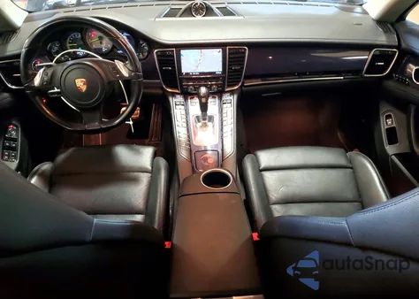 2015 Porsche Panamera Se Hybrid z USA, uszkodzony, nr VIN WP0AD2A77FL040633